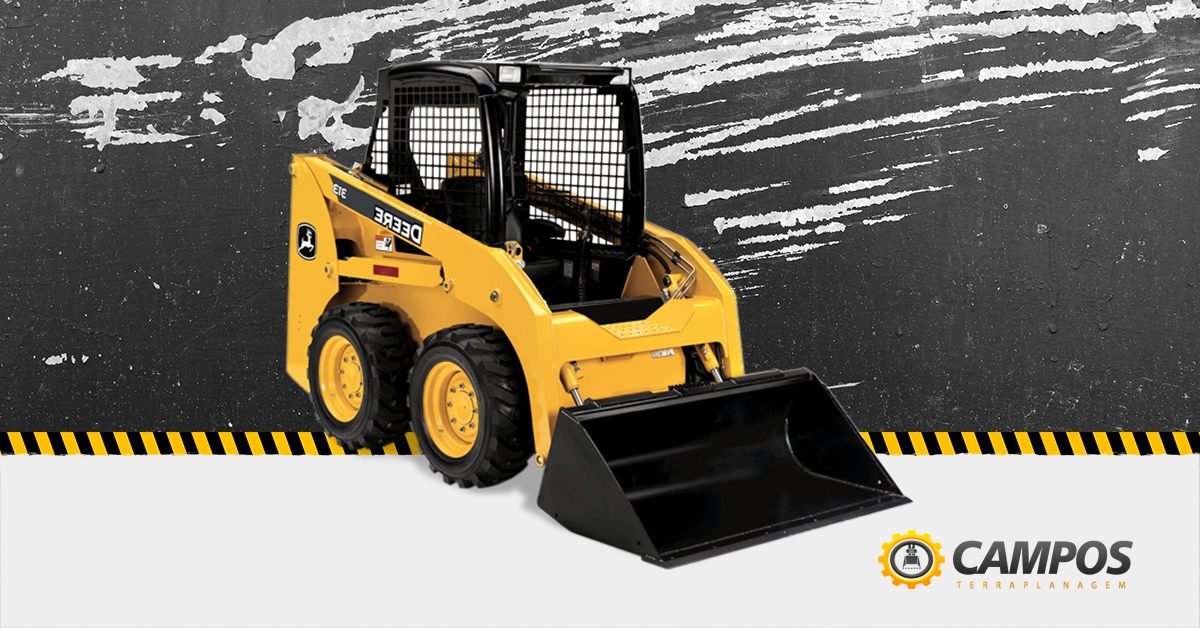 Mini carregadeira compacta para carga e limpeza de terrenos